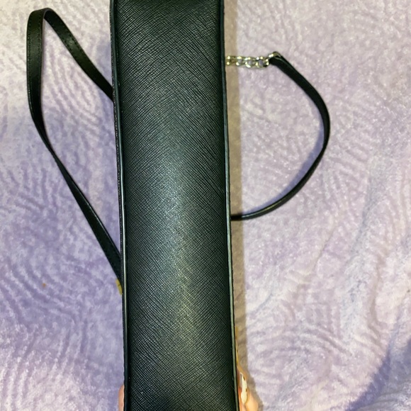 Michael Kors Black Crossbody - Picture 5 of 10